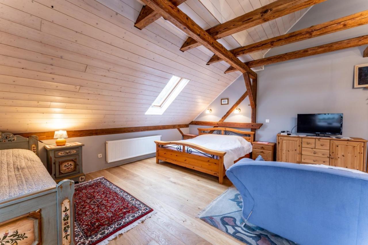 Ziemia Obiecana Farm stay *